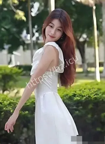 姚依取悦富二代